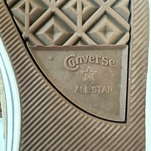 Converse Chuck Taylor All Star Low Top Sneakers in Metallic Gold - Picture 14 of 14